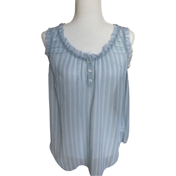Blue and white Tank. No size listed but about a size medium. - Picture 1 of 3